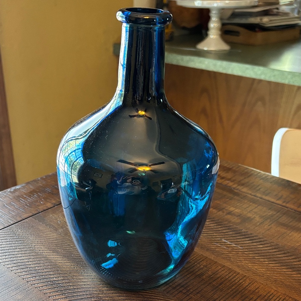 Elegant Blue Glass Vase